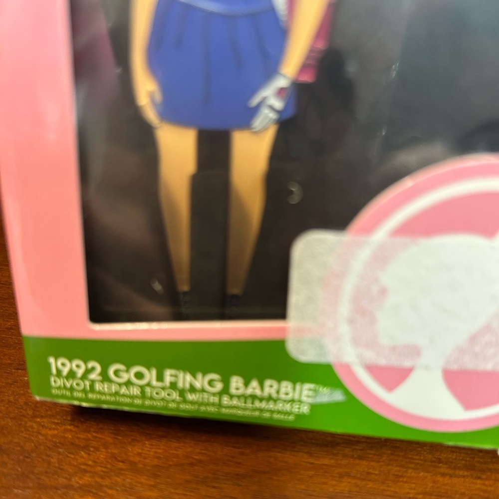 π- 1992 Golfing Barbie Collectable By-Putt Buddies Golf Set - Pink and Blue - Picture 5 of 5